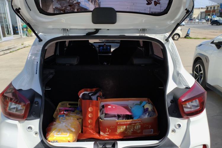 Used Dongfeng NAMMI BOX 2022 Chasing Wind Edition 351KM Standard Model Trunk