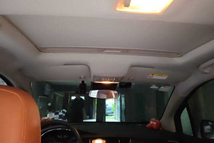 Used Buick Encore 2017 18T Automatic Two-Wheel Drive Urban Fashion Model Headliner