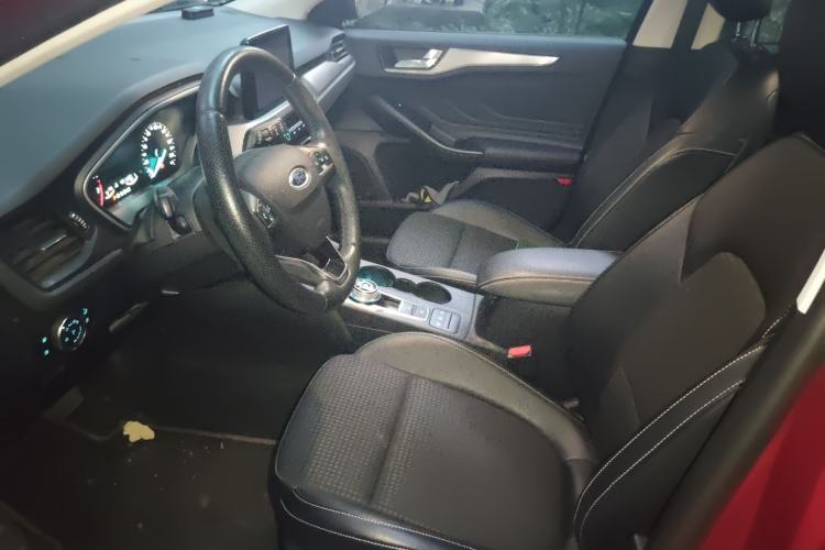 Used Ford Focus 2019 Hatchback 1.5L Automatic Trendy Version China VI Standard
