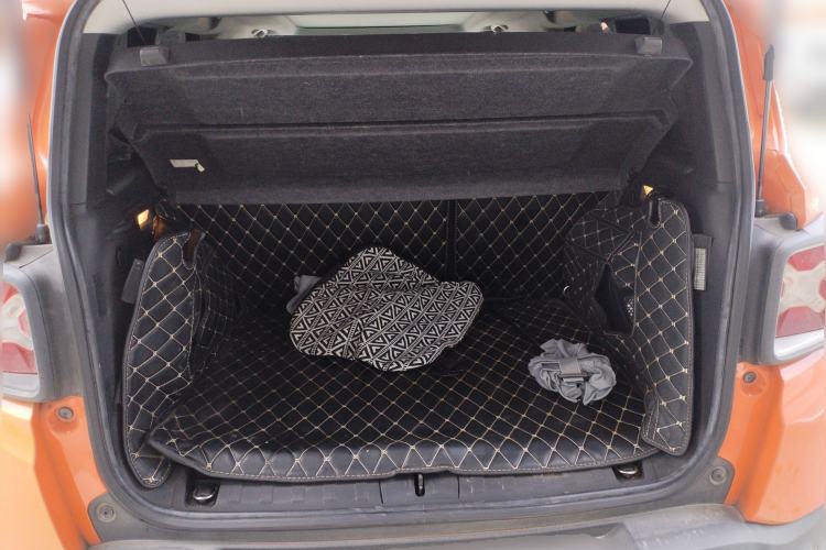 Used Jeep Renegade 2016 1.4T Automatic Smart Edition Trunk