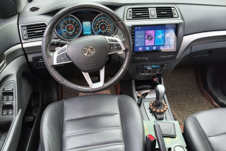 Used BAIC Senova X65 2015 2.0T Automatic Elite Model