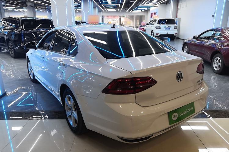 Used Volkswagen Lamando 2019 230TSI DSG Vision Edition China VI Standard