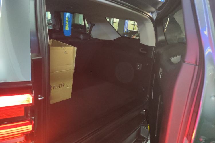 Used Tank 400 New Energy 2023 Hi4-T Super Edition Trunk