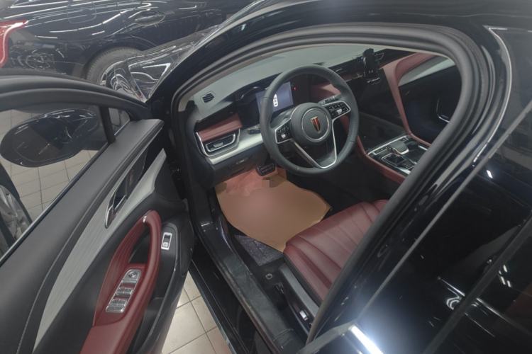 Used Hongqi H5 2025 1.5T DCT Qiyun 500 000th Unit Commemorative Edition Driver Seat