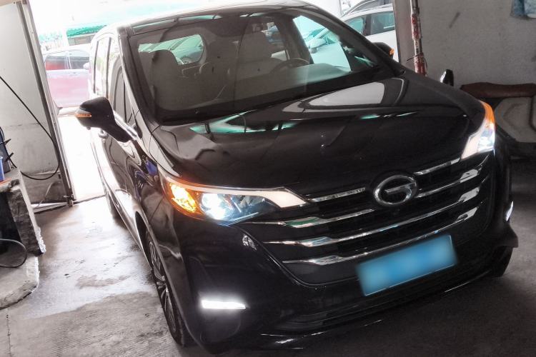 Used GAC Trumpchi M6 2019 270T Automatic Luxury Edition (7-seater) China V Standard Front Right 45 Deg