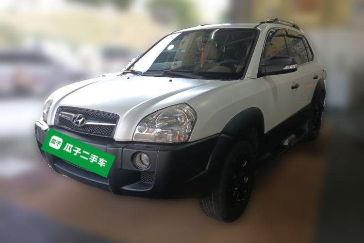 Used Hyundai Tucson 2009 2.0L Manual Two-Wheel Drive Fashion Edition