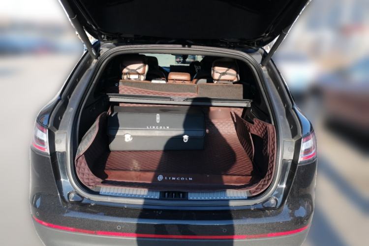 Used Lincoln Nautilus 2022 2.7T Four-Wheel Drive Luxury Edition Trunk