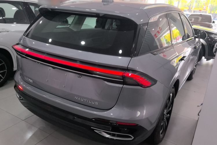 Used Lincoln Nautilus 2023 2.0T All-Wheel-Drive Luxury Edition
