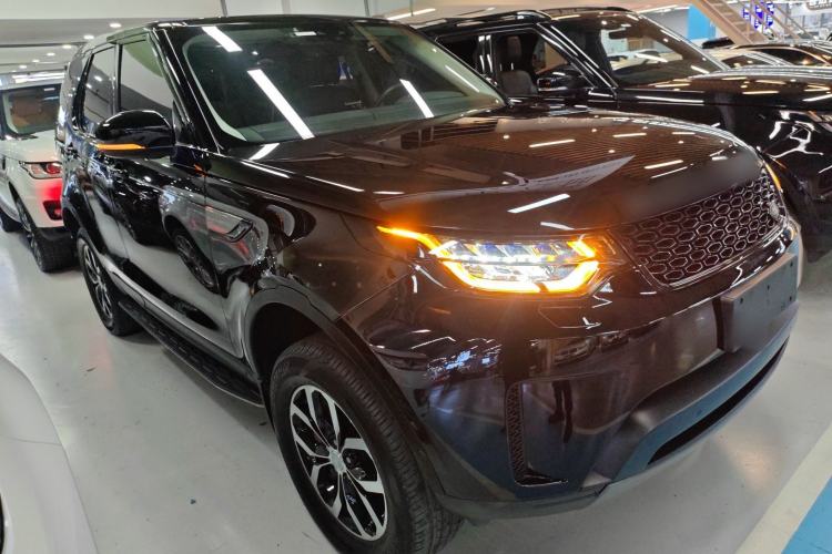 Used Land Rover Discovery 2018 3.0 SC V6 SE
