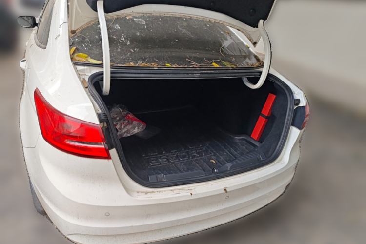 Used Ford Escort 2017 Happiness Edition 1.5L Automatic Fashion Version