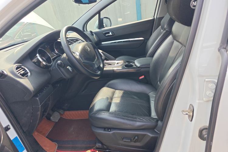 Used Peugeot 3008 2015 2.0L Automatic Trend Edition Left Front Seat
