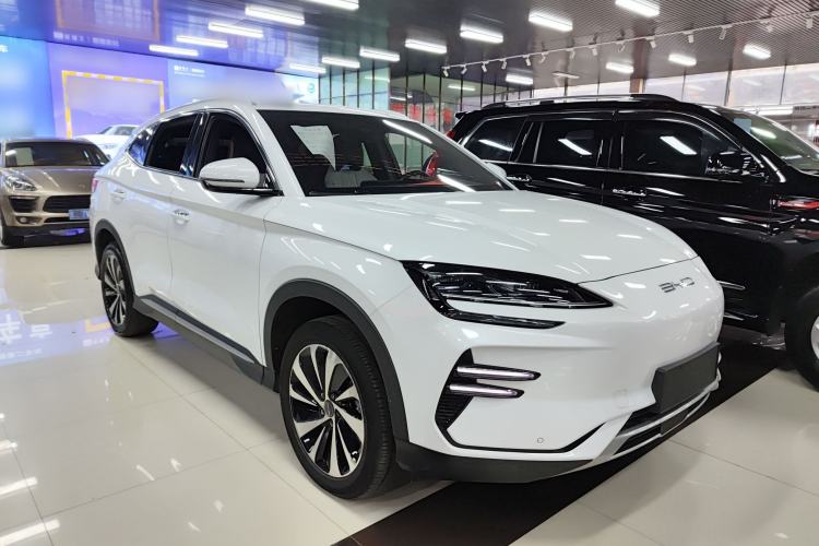 Used BYD Song PLUS New Energy 2023 Champion Edition EV 520KM Luxury Model