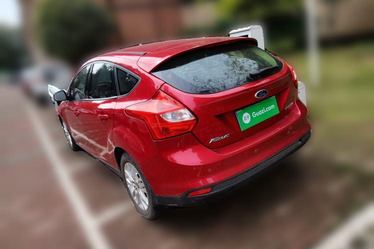 Used Ford Focus 2012 Hatchback 1.6L Manual Comfort Model
