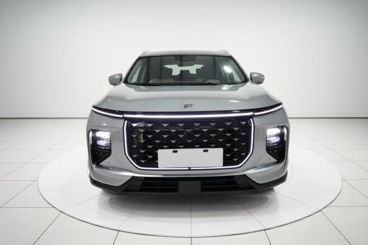 Used JETOUR Shanhai L9 2024 1.5TD 2DHT Pro 5-Seater Front