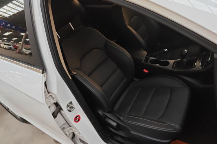 Used Geely Auto Emgrand 2018 1.5L Manual Upward Connect Edition
