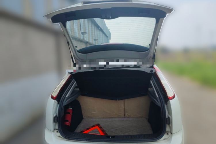 Used Ford Focus 2013 Hatchback Classic 1.8L Manual Base Model