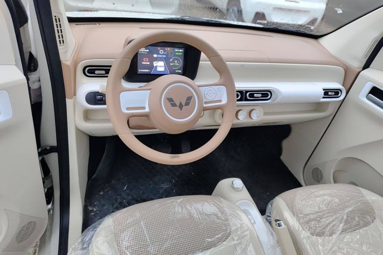 Used Wuling Hongguang MINIEV 2024 3rd Generation 215km Youth Edition