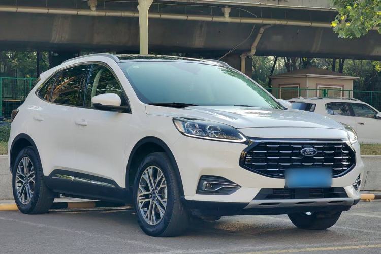 Used Ford Escape 2020 EcoBoost 245 Four-Wheel Drive Titanium Edition