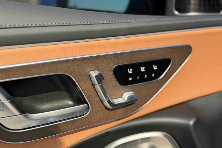 Used Mercedes-Benz E-Class 2025 Facelift E 300 L Luxury Edition