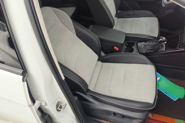 Used Volkswagen Tayron X 2020 330TSI Two-Wheel Drive Luxury Smart Connectivity Version
