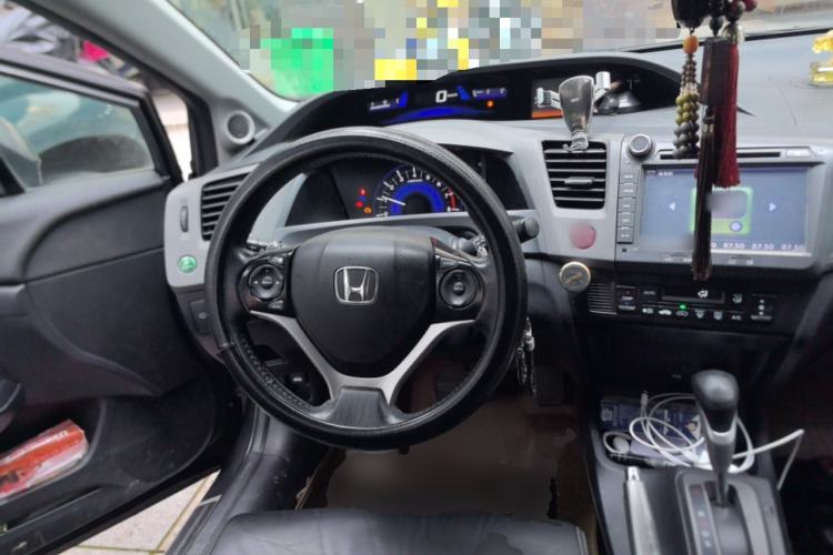 Used Honda Civic 2012 1.8L automatic luxury edition Steering Wheel