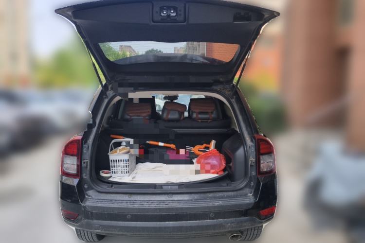 Used Jeep Compass 2014 2.4L four-wheel drive sport version