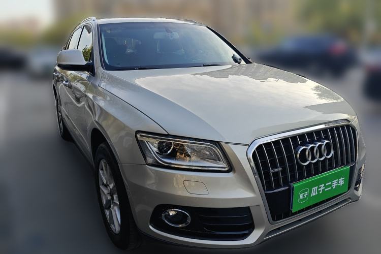 Used Audi Q5 2016 40 TFSI Trendy Edition Front Right 45 Deg