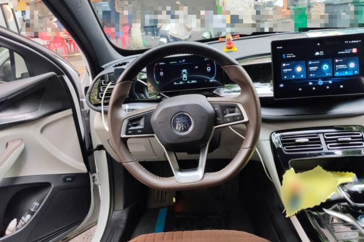 Used BYD Qin PLUS 2024 HONOR Edition DM-i 55KM Leading Model Steering Wheel
