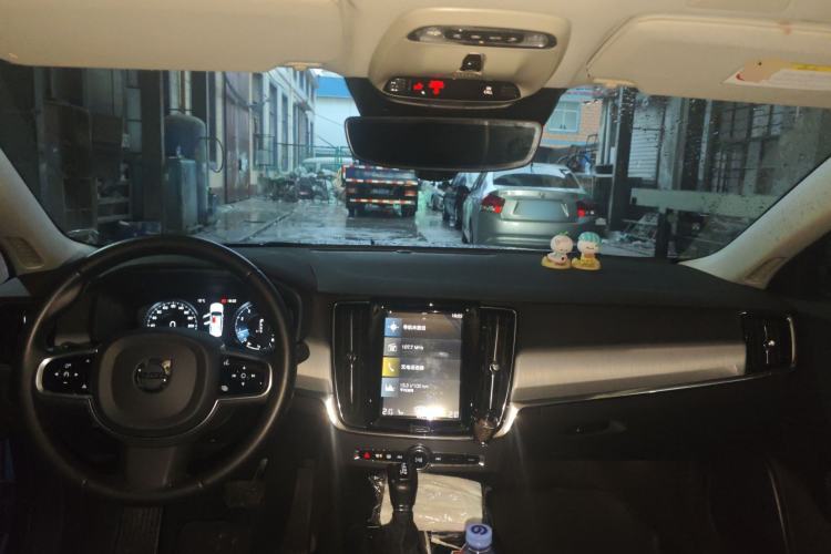 Used Volvo S90 2020 T5 Zhiyi Sport Edition