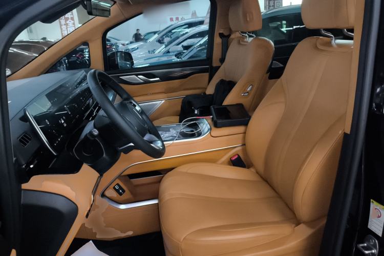 Used Wey Gaoshan 2023 Four-Wheel-Drive Executive Extended Version
