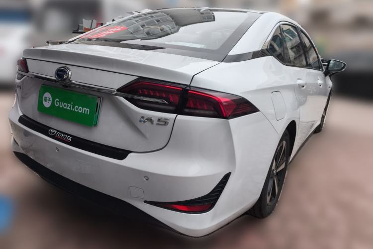 Used GAC Group Toyota iA5 2019 Luxury Edition Rear Right 45 Deg