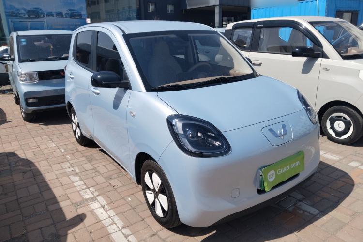 Used Wuling Hongguang MINIEV 2025 Four-Door Version Premium Edition Front Right 45 Deg