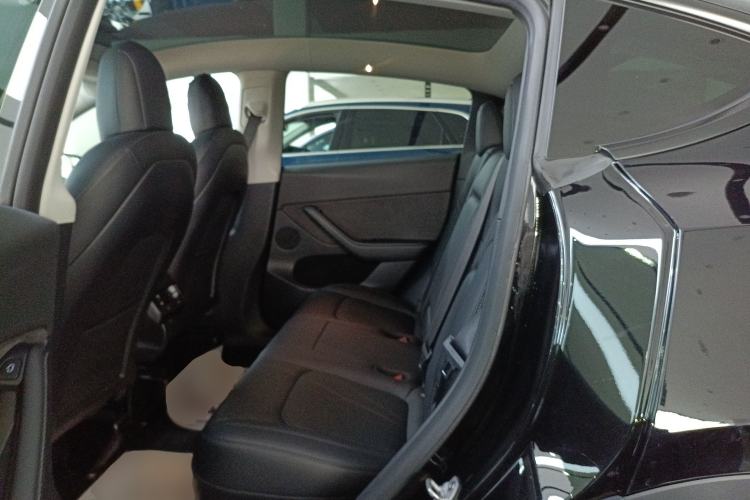 Used Tesla Model Y 2022 Rear-Wheel-Drive Version