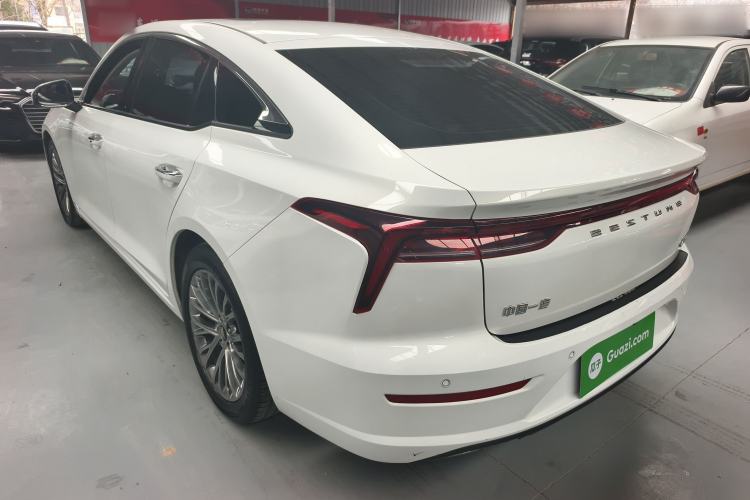 Used Bestune B70 2022 1.5T Automatic 15th Anniversary Classic Edition
