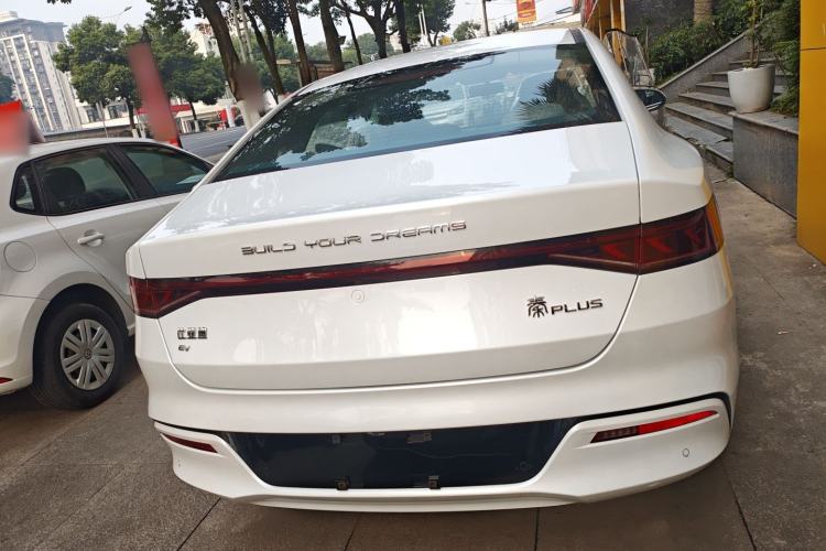 Used BYD Qin PLUS 2021 EV 400KM Leading Comfort Edition
