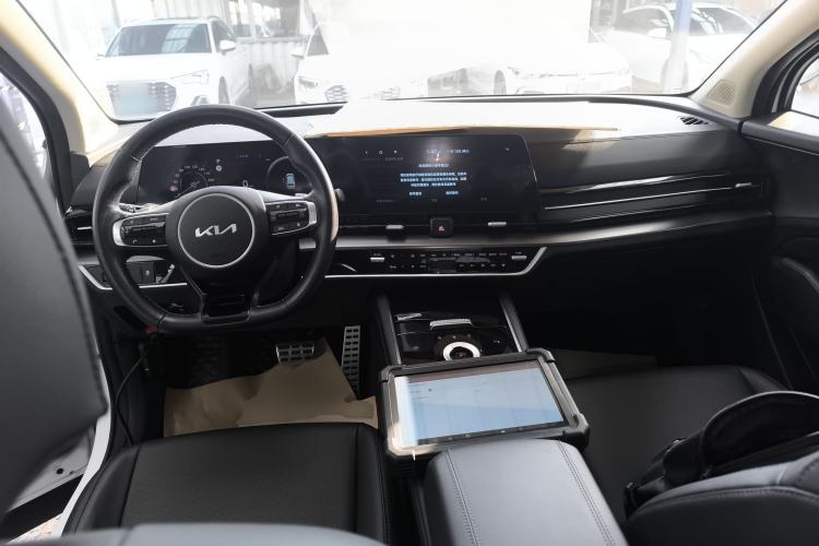 Used Kia Sportage (Chinese Domestic Model) 2023 2.0T Two-Wheel-Drive Prestige Edition
