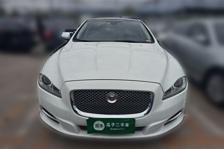 Used Jaguar XJ 
