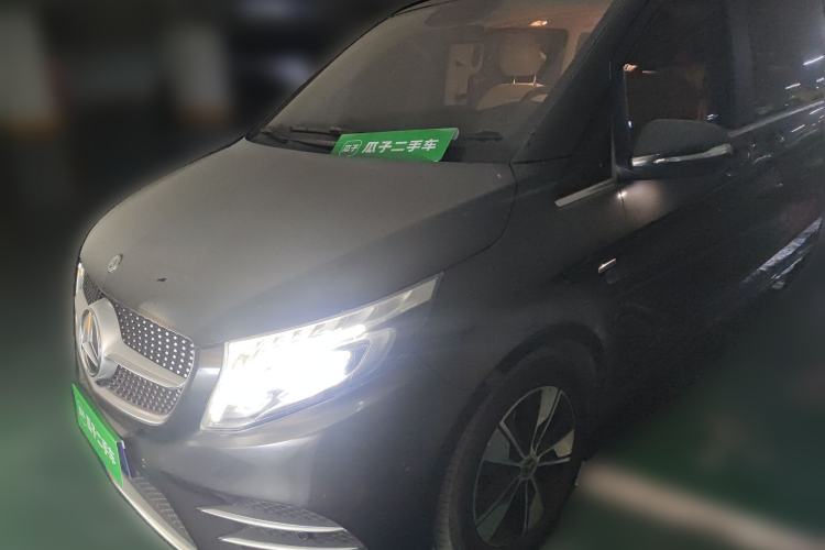 Used Mercedes-Benz V-Class 2021 V 260 L Long-wheelbase Luxury Edition