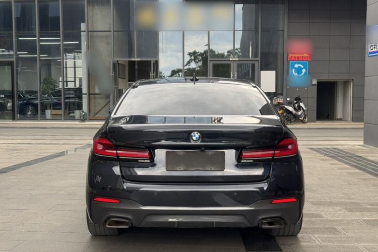 Used BMW 5 Series 2022 525i M Sport Package Exterior 4