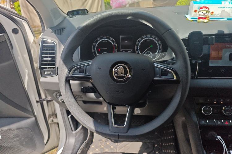 Used Skoda Karoq 2021 TSI280 Luxury Edition Steering Wheel