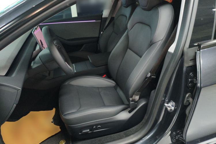 Used Tesla Model 3 2023 Rear-Wheel-Drive Version
