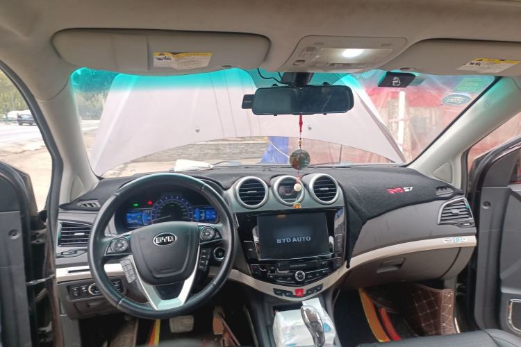 Used BYD S7 2015 2.0T Automatic Prestige Model