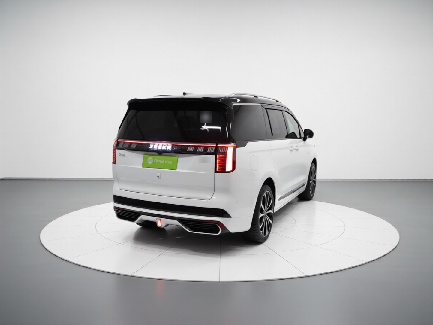 Zeekr 009 2024 7-Seater Aisle Version 108 kWh — снимка 5