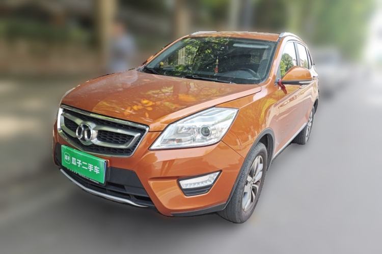 Used BAIC Senova X65 2015 2.0T Automatic Elite Model