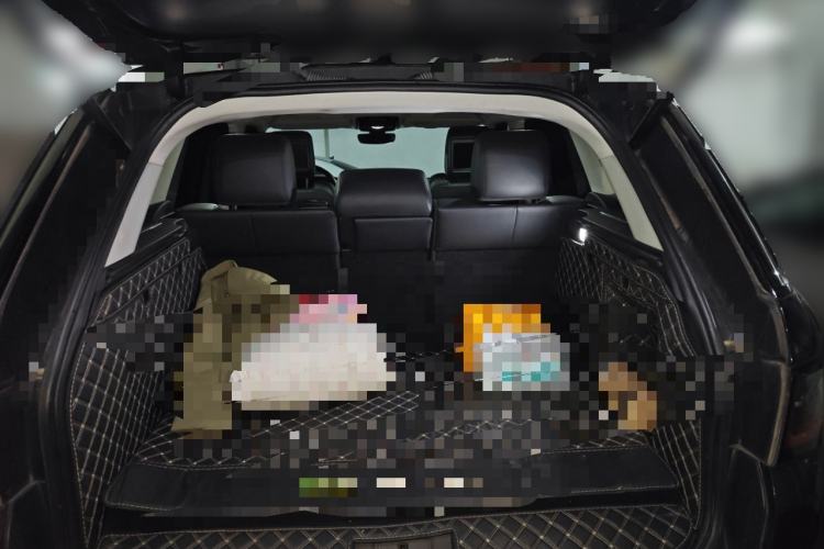 Used Land Rover Range SportNew Energy 2019 P400e SE Trunk