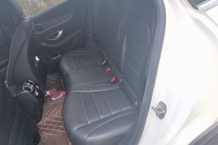 Used Mercedes-Benz GLC 2016 GLC 300 4MATIC Dynamic Model Left Rear Seat