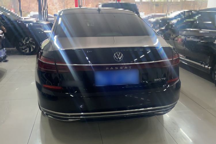 Used Volkswagen Passat 2024 380TSI Luxury Edition Exterior 6