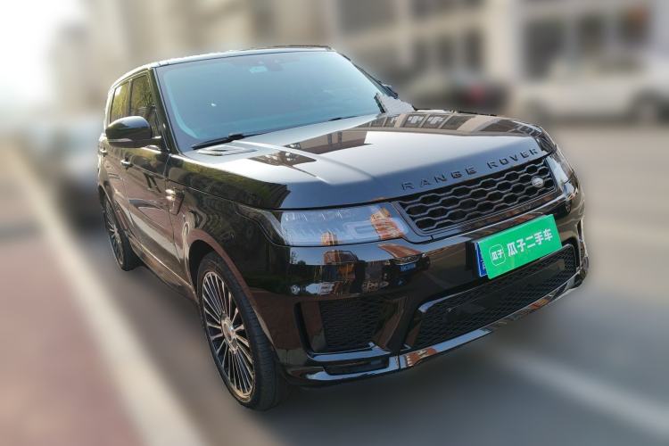 Used Land Rover Range Sport 2022 3.0 L6 YAO Black Edition
