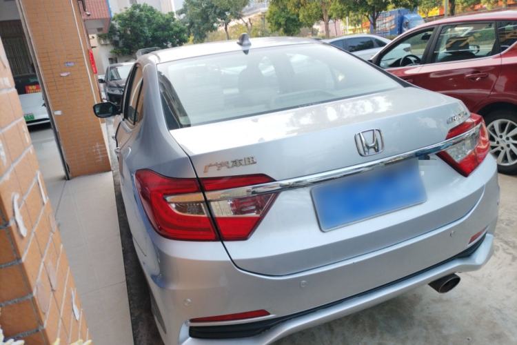 Used Honda Crider 2013 1.8L automatic comfort version