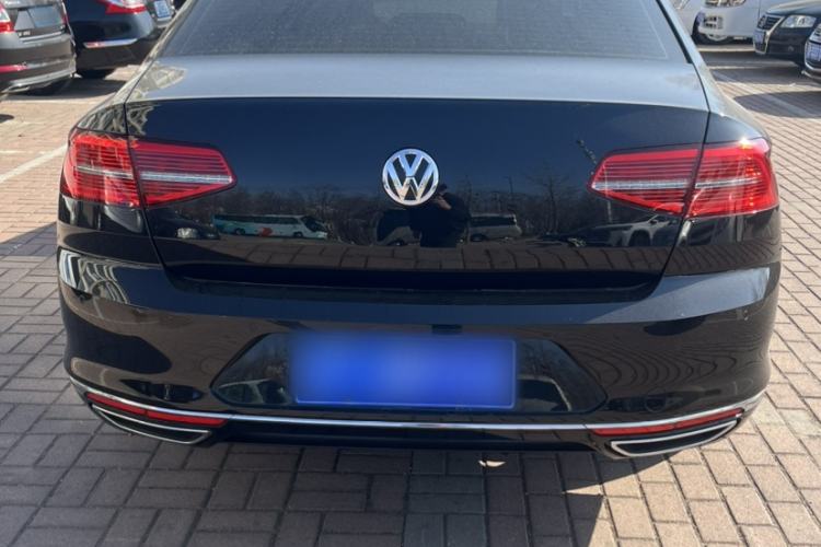 Used Volkswagen Magotan 2019 330TSI DSG Leading Model China VI Standard